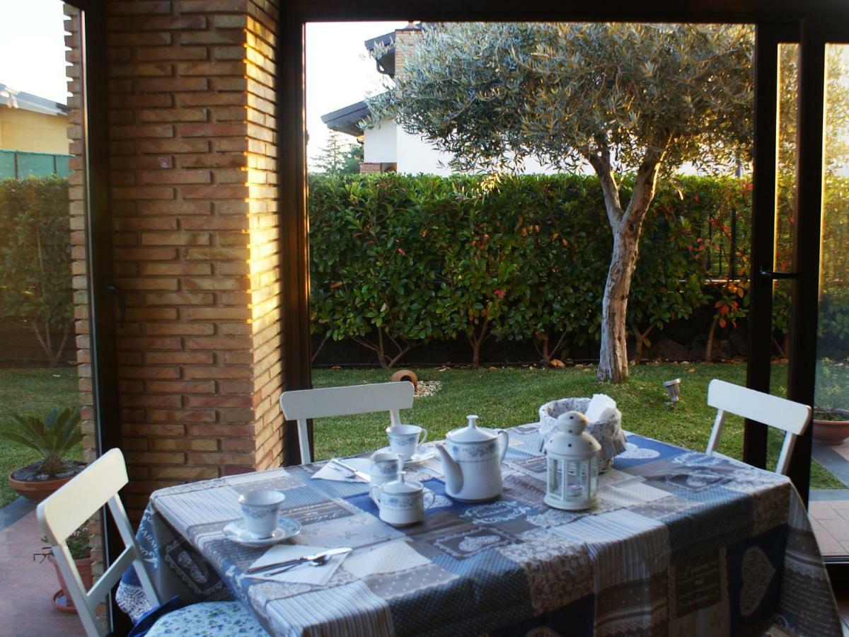 Etna B&B Pedara Buitenkant foto