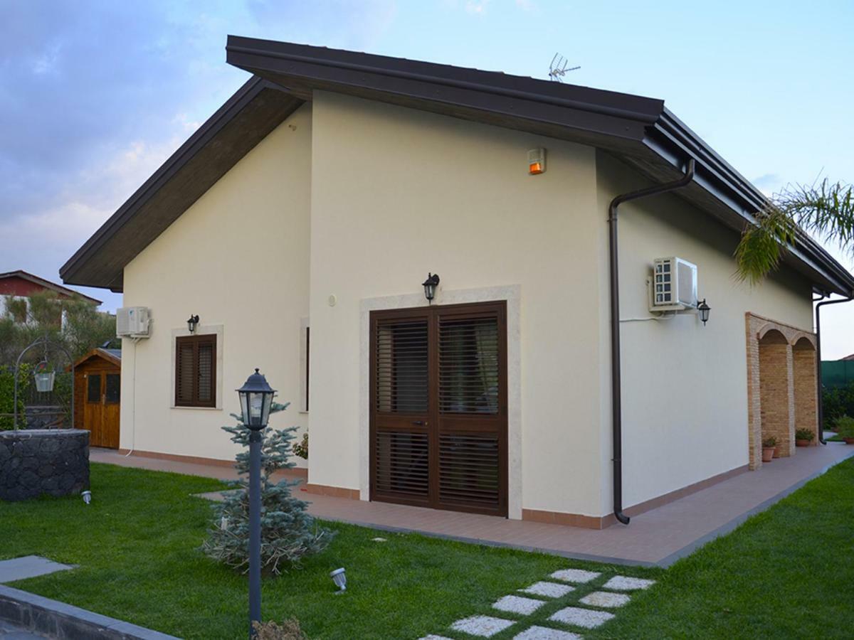 Etna B&B Pedara Buitenkant foto